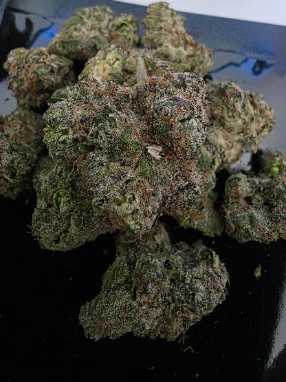 Larry look alike                  Thca hemp flower! Very limited